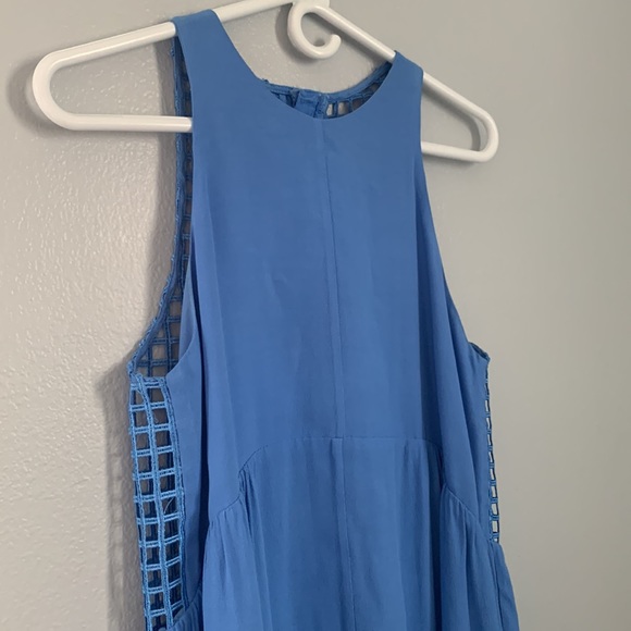 Revolve FINDERS KEEPERS Sleeveless Tiered Dress with Lining and Rose Gold Zip - Picture 6 of 13